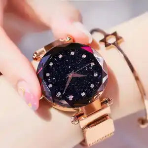 Luxury Women Watches Ladies Magnetic Starry Sky Clock Fashion Diamond Quartz Wristwatches