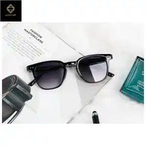 Lookscart Unisex Square Sunglasses 5265 Shaded Black