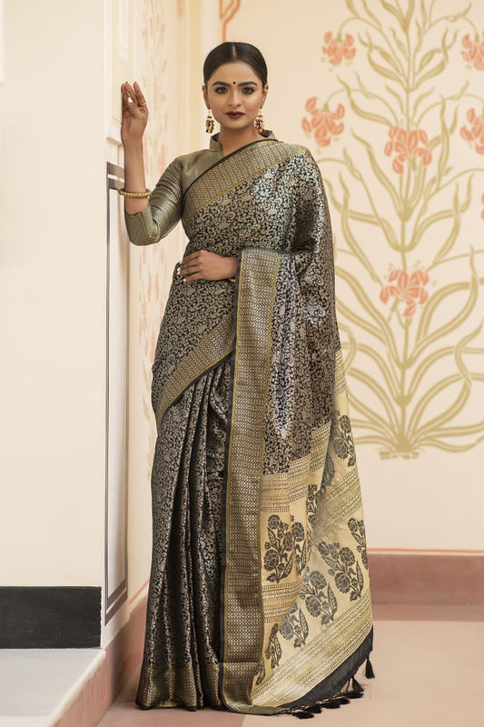 Black Color Soft kanjipuram Silk Saree With All Over Zari Weaves For Women